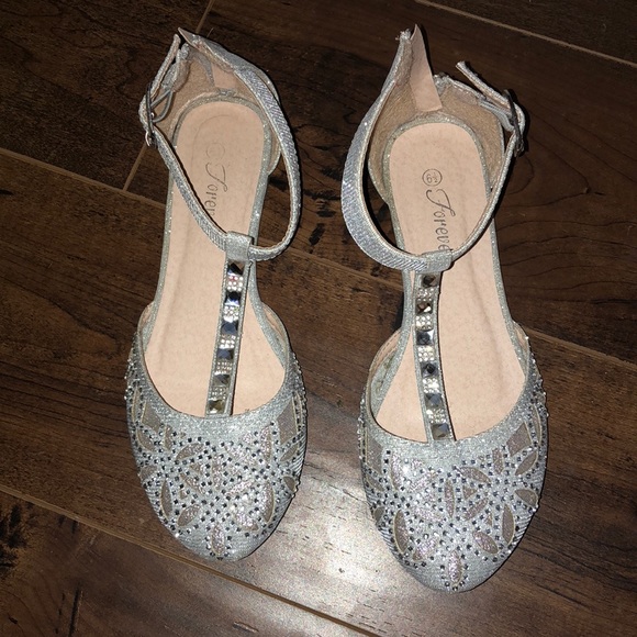 Prom / Homecoming / Cute Dressy Flats - Picture 3 of 4